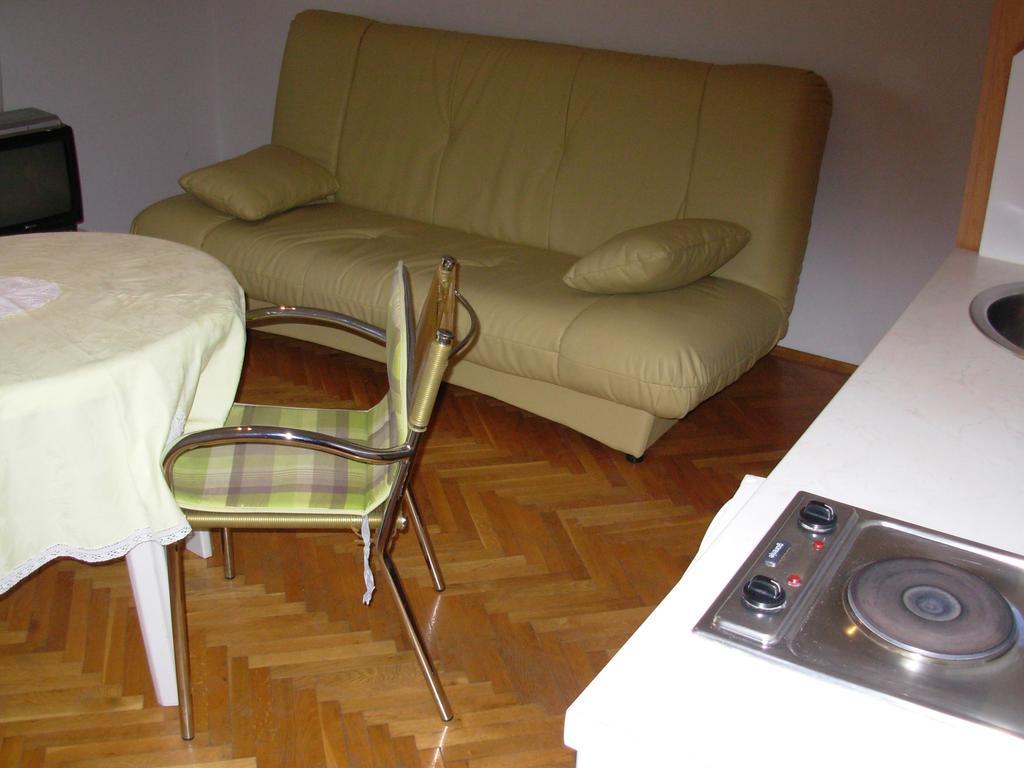 Apartment Karmen Трогір Номер фото